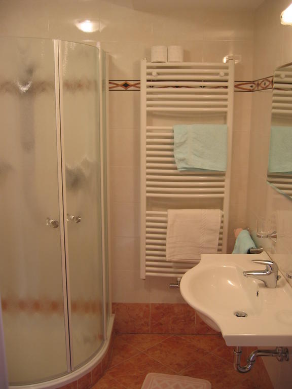Garni Miriam Hotel La Villa  Bilik gambar