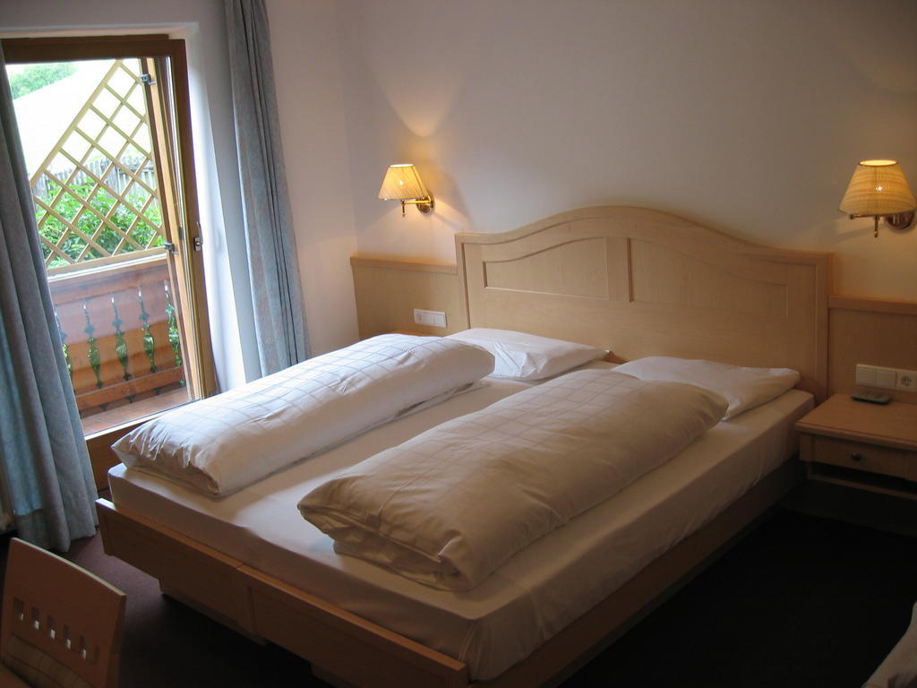 Garni Miriam Hotel La Villa  Bilik gambar
