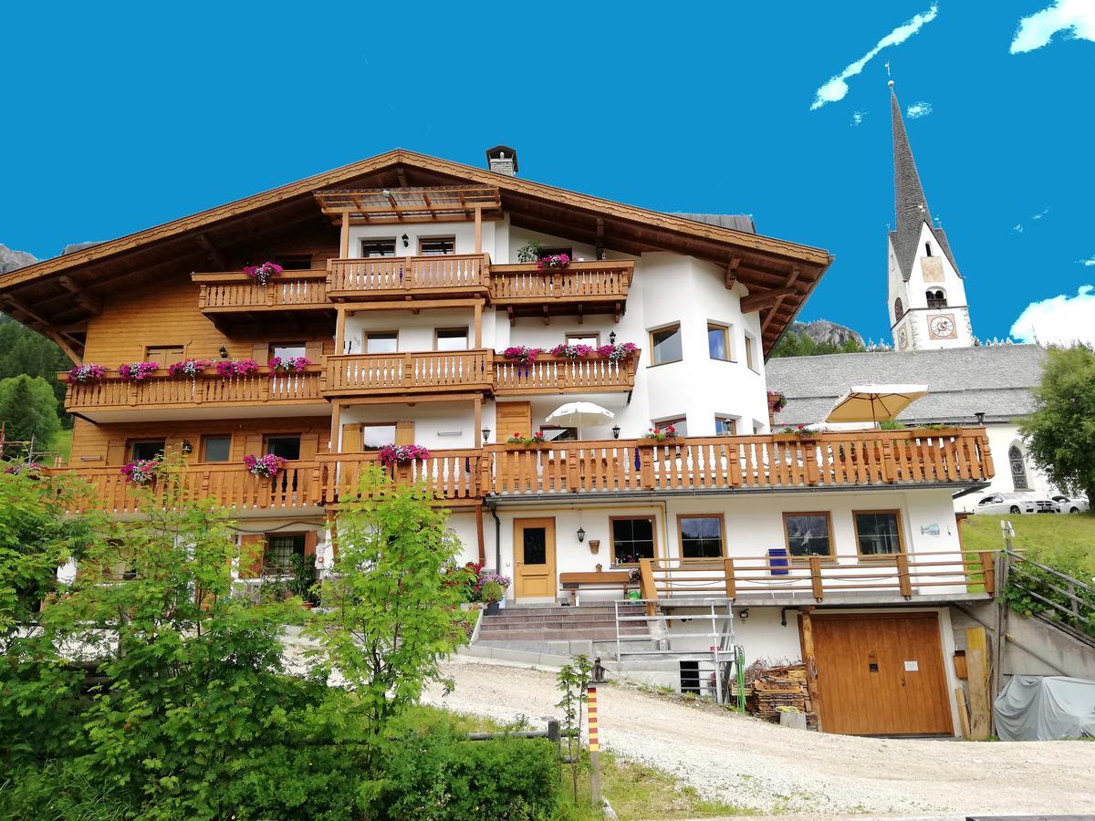 Garni Miriam Hotel La Villa  Luaran gambar